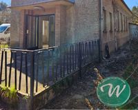 Blick auf den Eingang zum Objekt