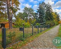 Blick auf das Grundstück von der Badstraße aus